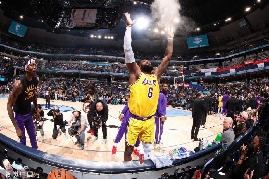 浓眉哥连续七场比赛得分超过关键助攻，皇家马德里挑战极限！